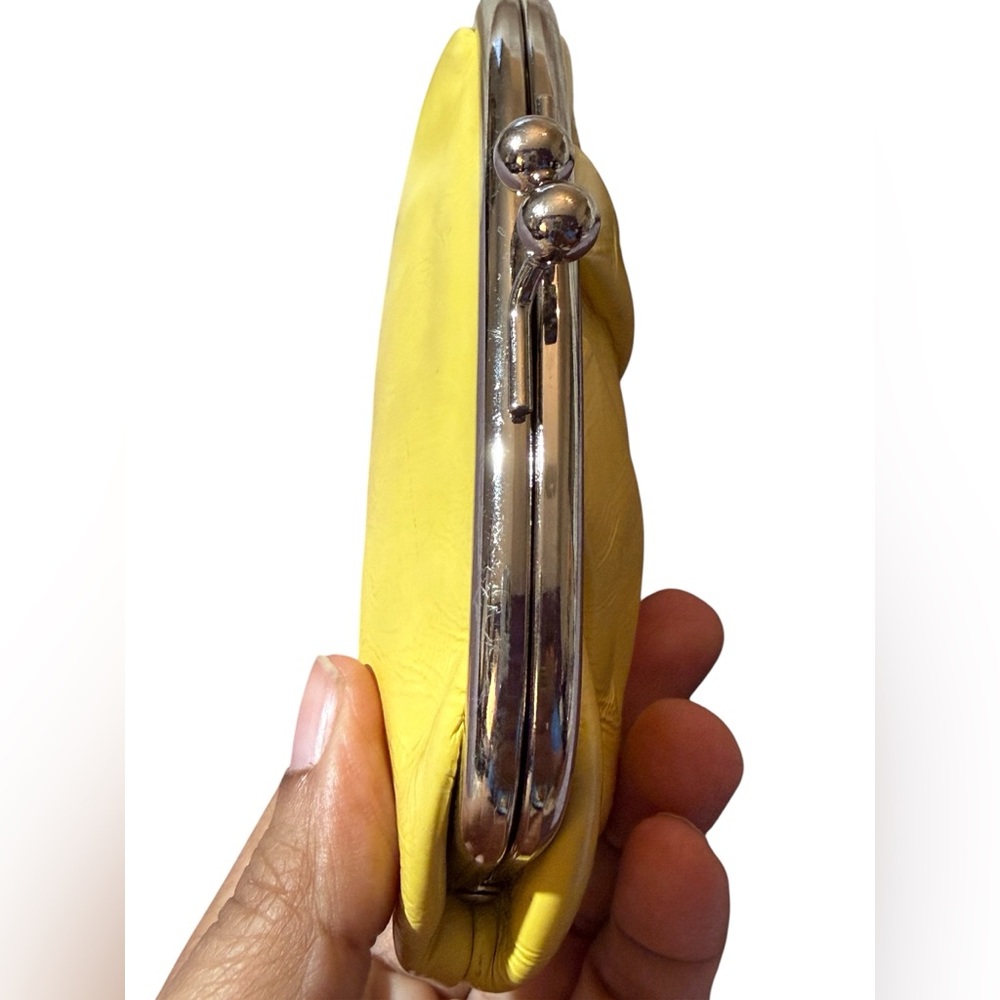 Yellow Leather Kiss-Lock Clutch Wallet - Picture 9 of 13